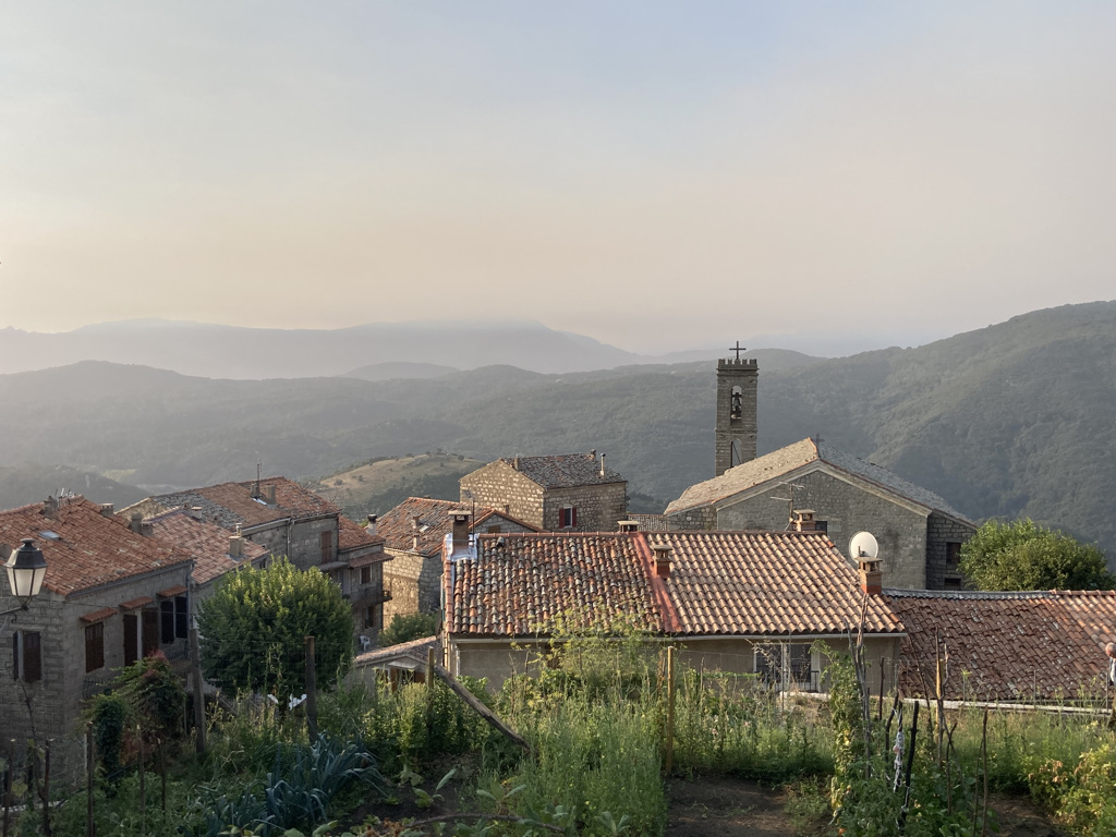 Serra-di-Scopamène in Corsica 