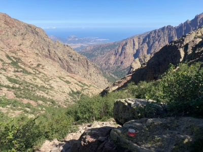 bergen en zee in Corsica