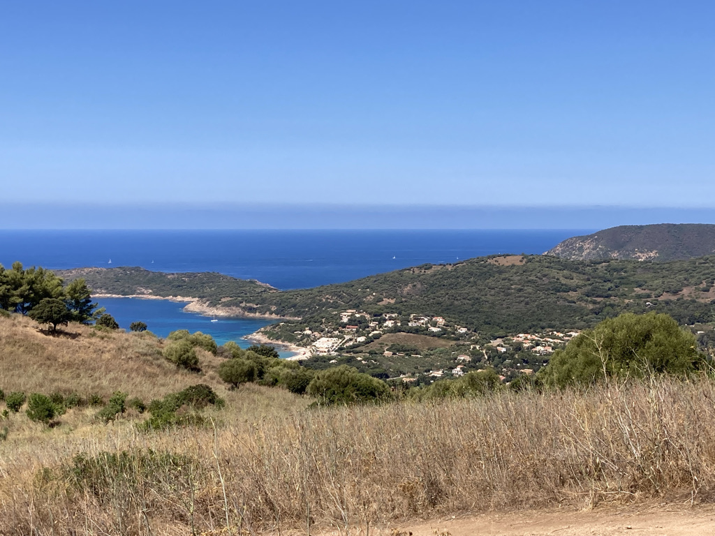 Uitzicht op zee Corsica