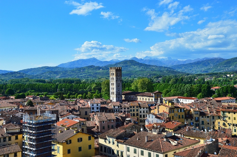 Lucca start Via Francigena