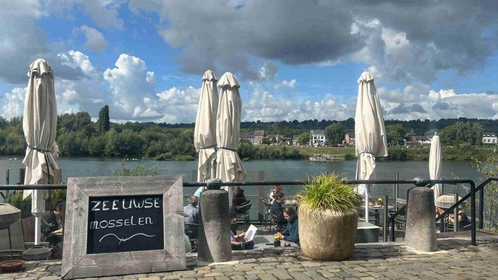 Eetcafé Aon t Bat Eijsden