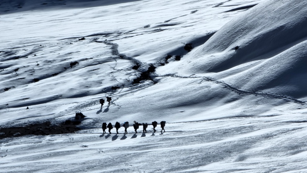 Dragers in Hidden Valley, Dhaulagiri Circuit Nepal