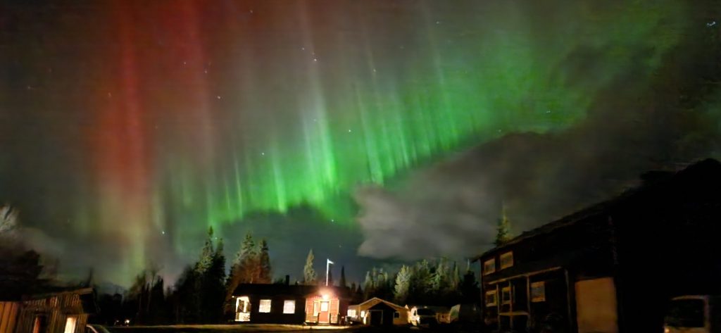 Noorderlicht in Zweeds Lapland bij Pippin in Lapland